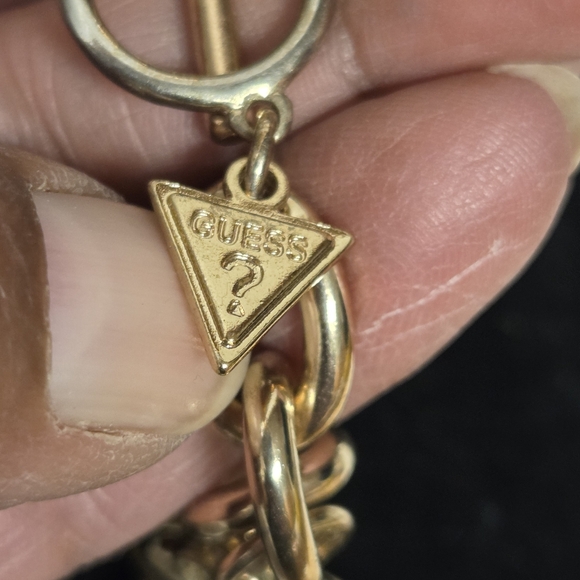 Vintage Guess Gold-tone Chain Charm Bracelet - Picture 3 of 6